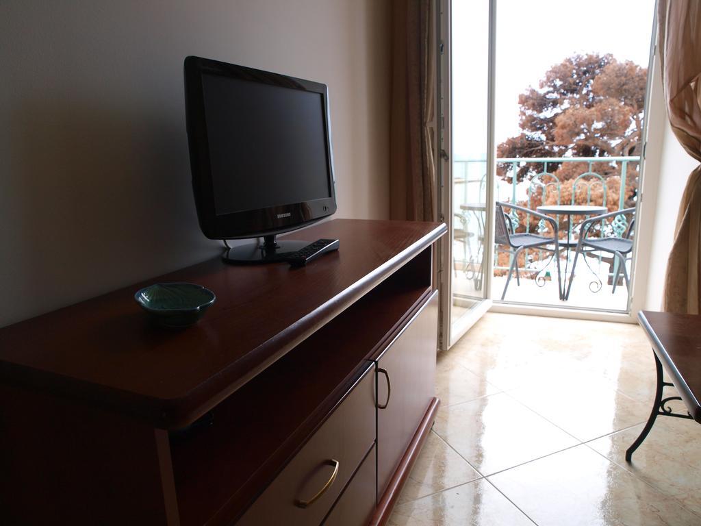 Apartments Obala Dragovic Petrovac Quarto foto
